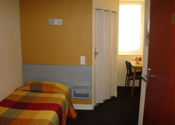 Hotel Saint Sebastien 2*