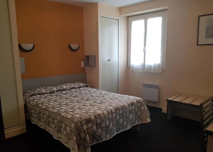 Saint Sébastien Hotel 2*